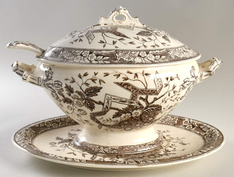 Beatrice Brown Tureen & Lid w/Ladle & Underplate by Wedgwood-1