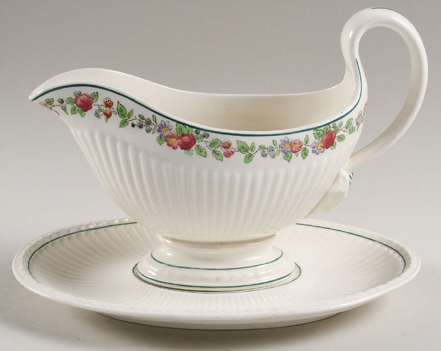 Belmar Gravy Boat & Underplate by Wedgwood-1