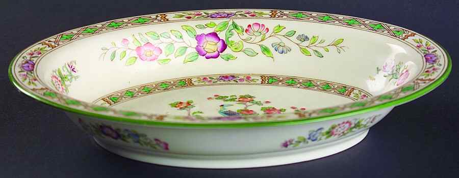 Bideford Multicolor (W1081) 10" Oval Vegetable Bowl by Wedgwood-1