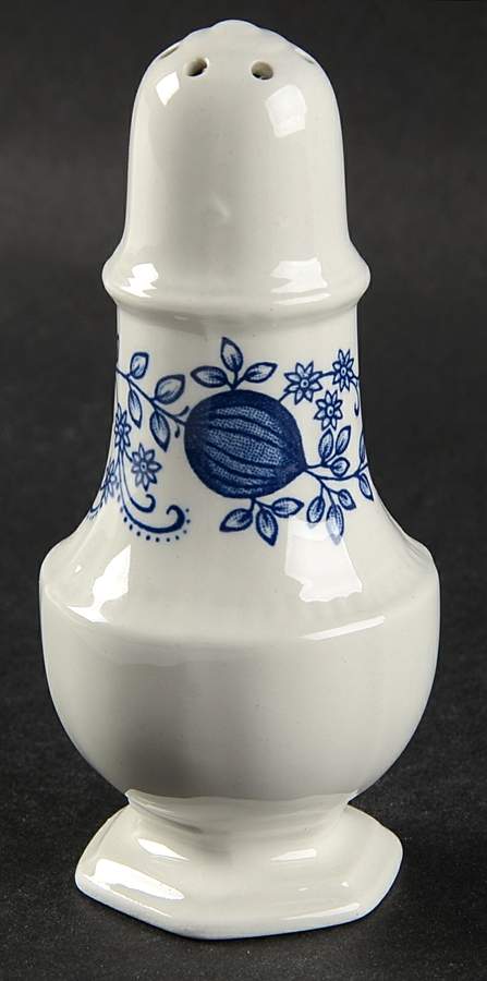 Blue Onion Salt Shaker by Wedgwood-1