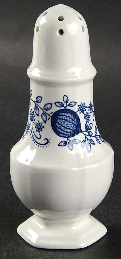 Blue Onion Pepper Shaker by Wedgwood-1