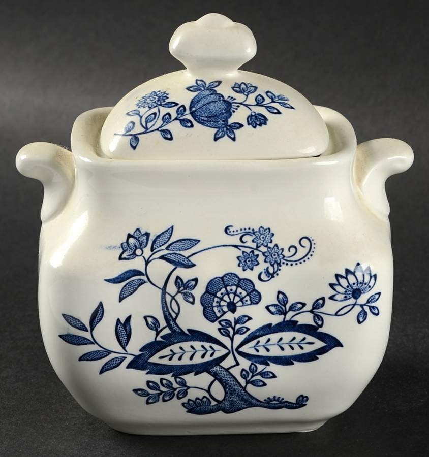 Blue Onion Sugar Bowl & Lid by Wedgwood-1