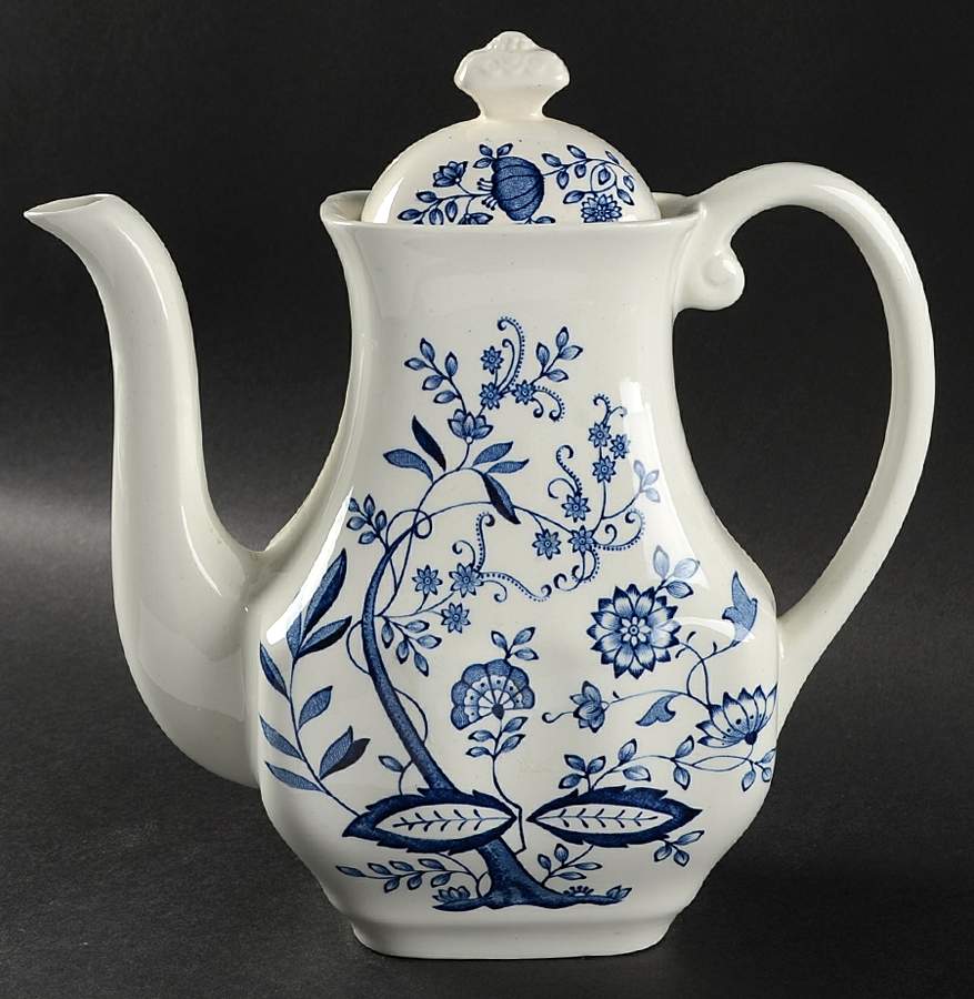 Blue Onion Coffee Pot & Lid by Wedgwood-1