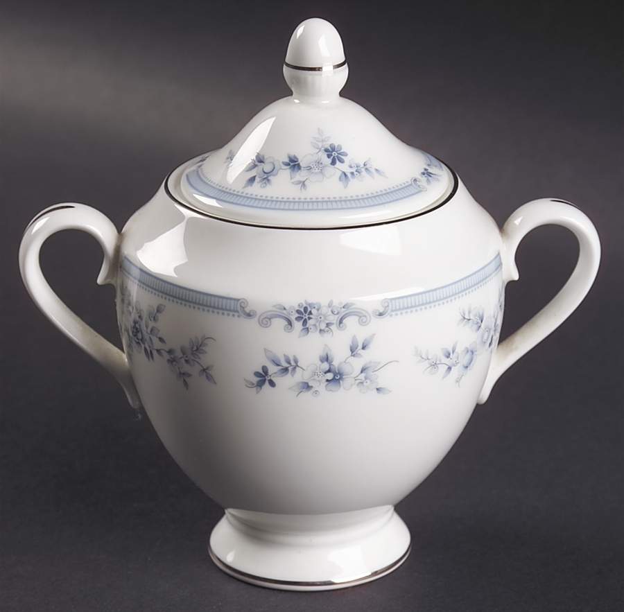 Bloomfield Sugar Bowl & Lid by Wedgwood-1