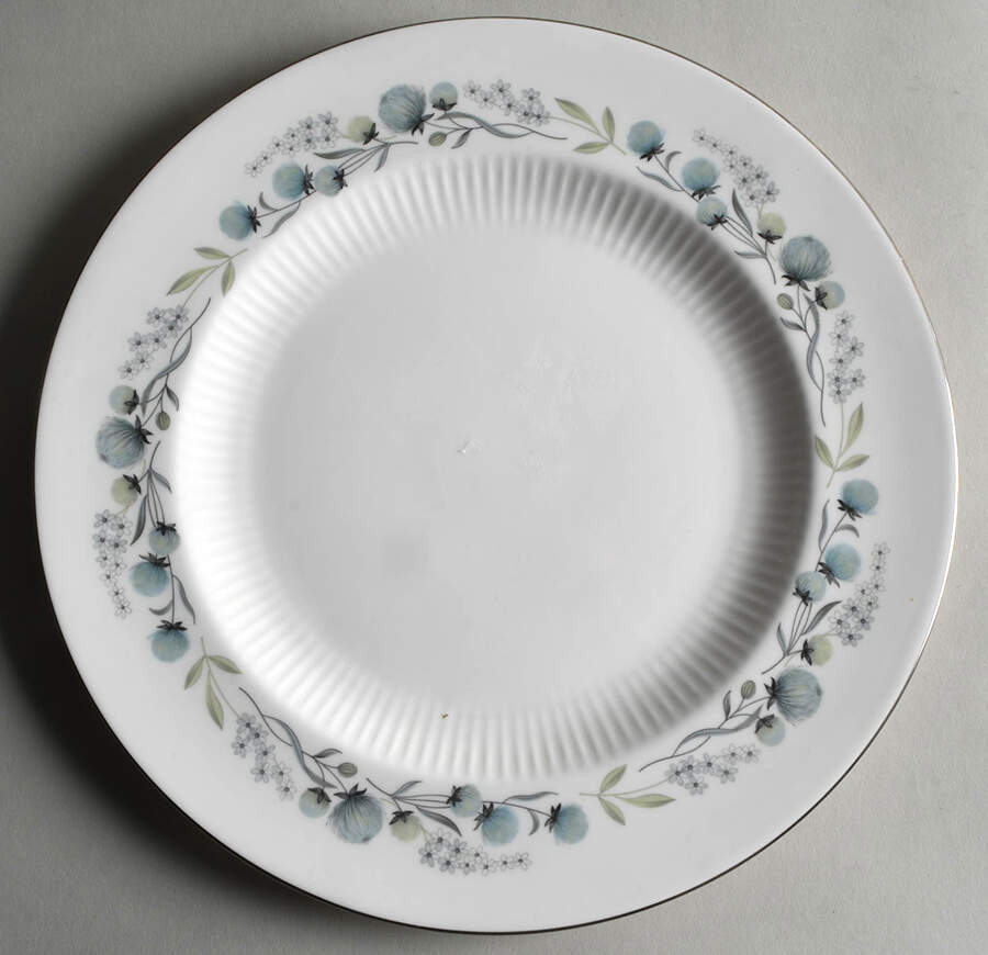 Boleyn Dinner Plate by Wedgwood-1