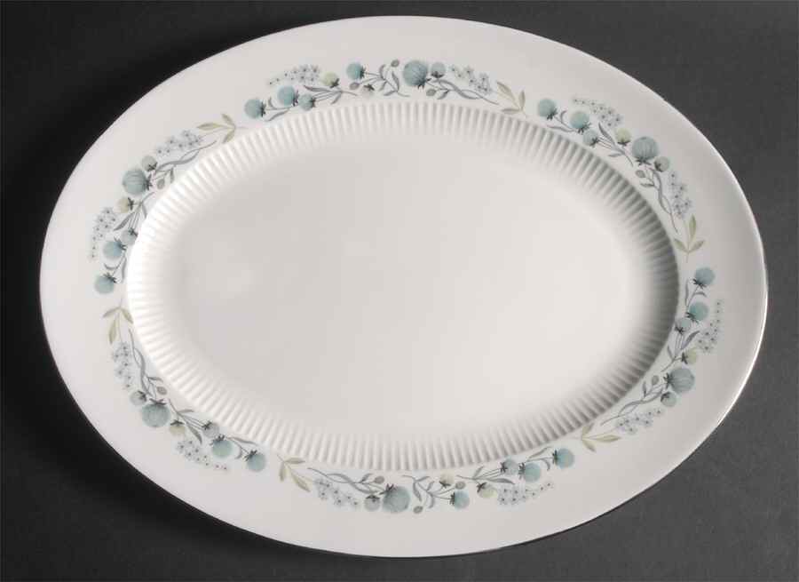 Boleyn 15" Oval Serving Platter by Wedgwood-1