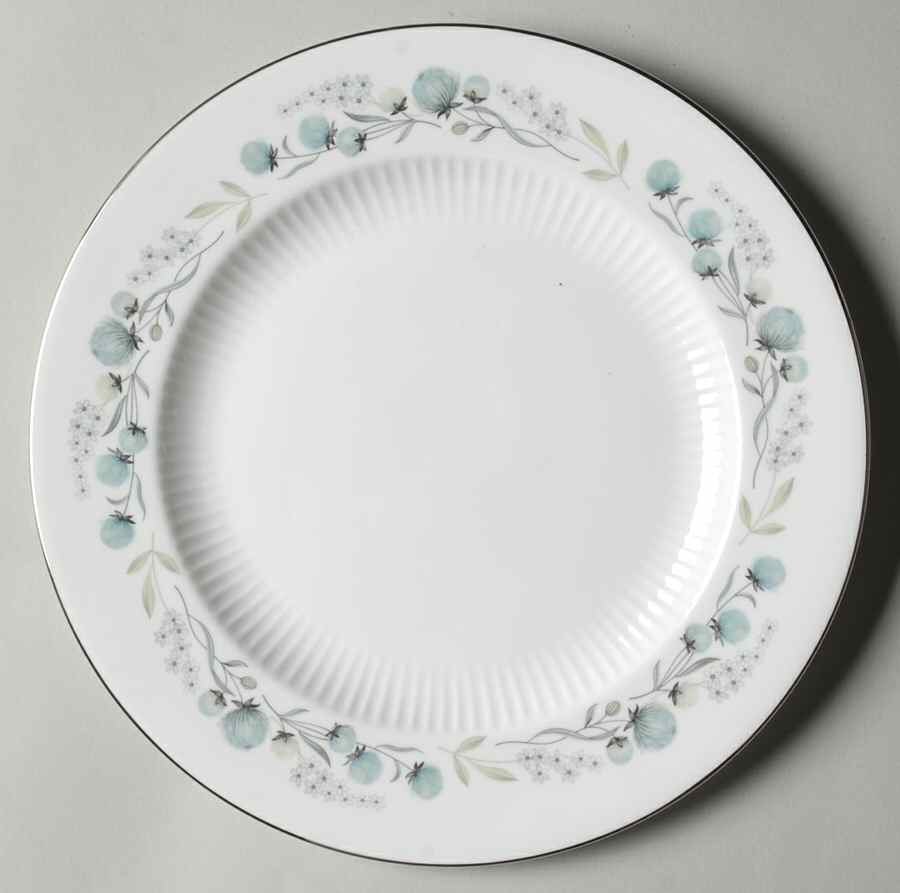 Boleyn Luncheon Plate by Wedgwood-1