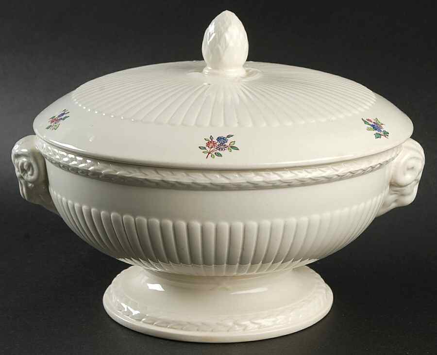 Borrowdale Round Covered Vegetable by Wedgwood-1