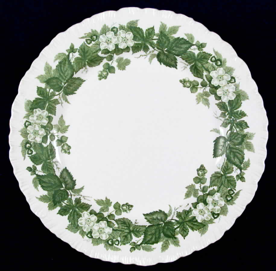 Bramble Green (Shell Edge) Dinner Plate by Wedgwood-1