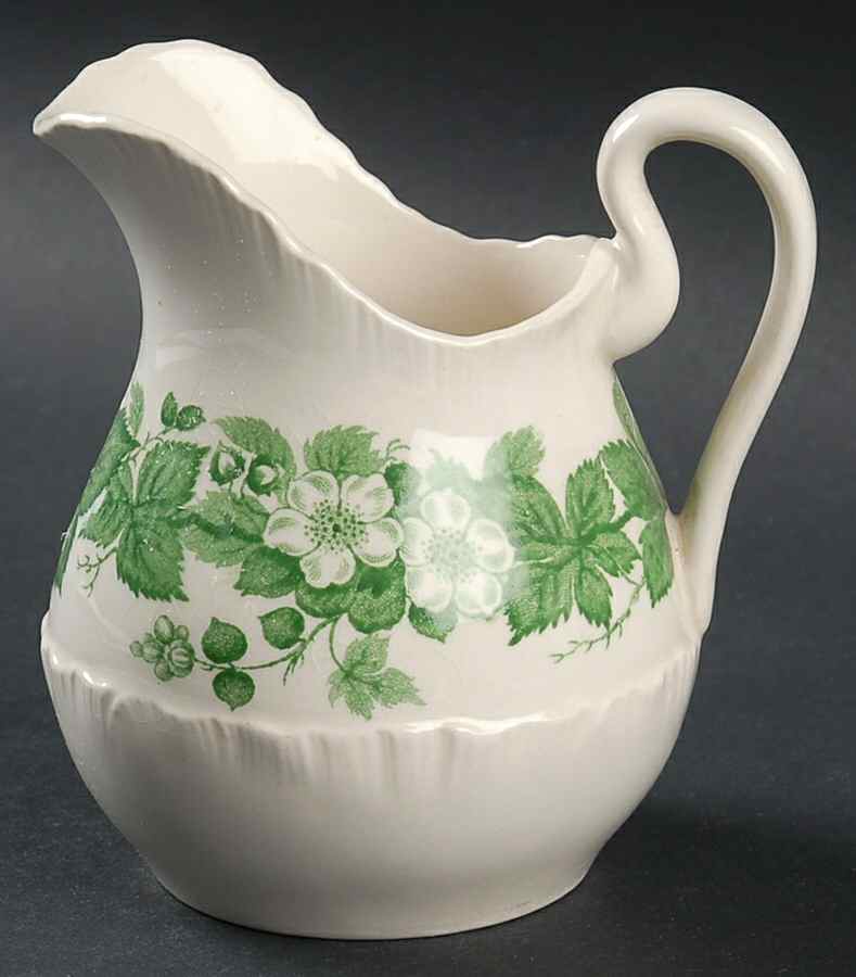 Bramble Green (Shell Edge) Creamer by Wedgwood-1