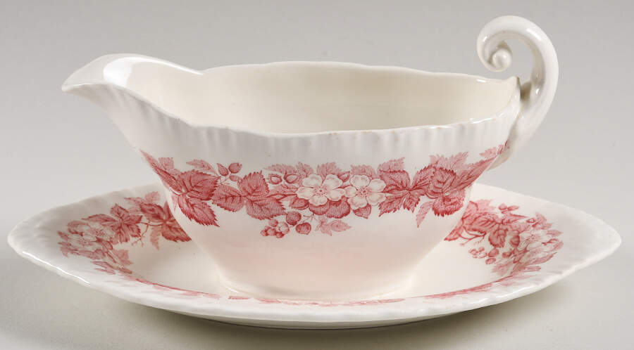 Bramble Pink (Shell Edge) Gravy Boat with Attached Underplate by Wedgwood-1