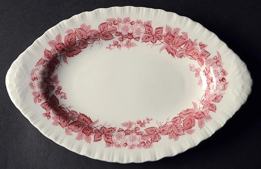 Bramble Pink (Shell Edge) Relish/Gravy Underplate by Wedgwood-1