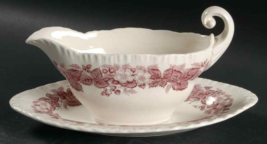 Bramble Purple Gravy Boat & Underplate by Wedgwood-1