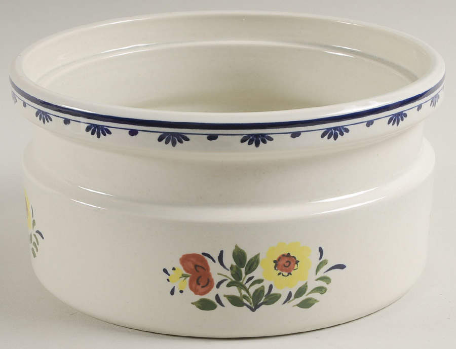 Breton 2 Qt Round Covered Casserole No Lid by Wedgwood-1