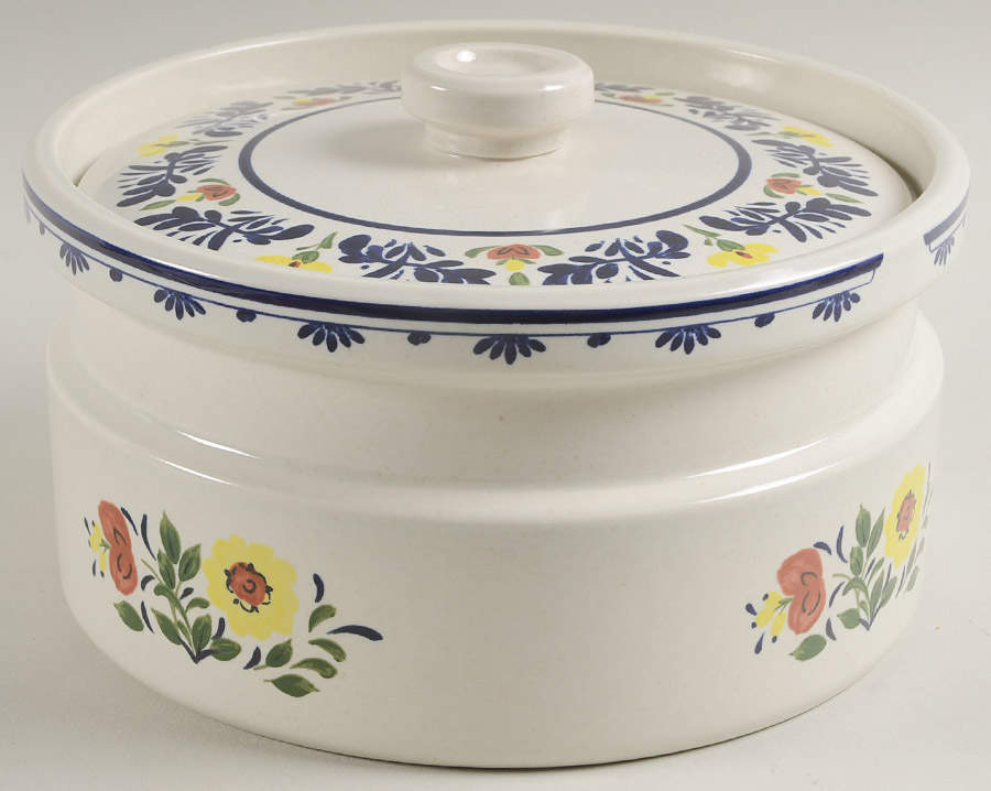 Breton 2 Qt Round Covered Casserole by Wedgwood-1