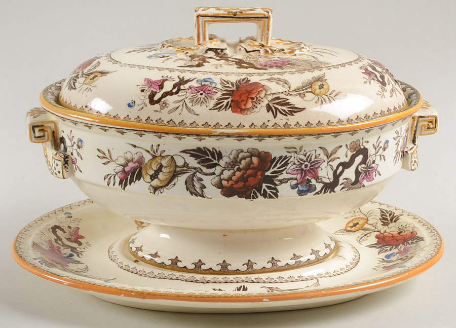 Bullfinch Brown Multicolor (Brown Trim) Sauce Boat & Lid with Underplate by Wedgwood-1