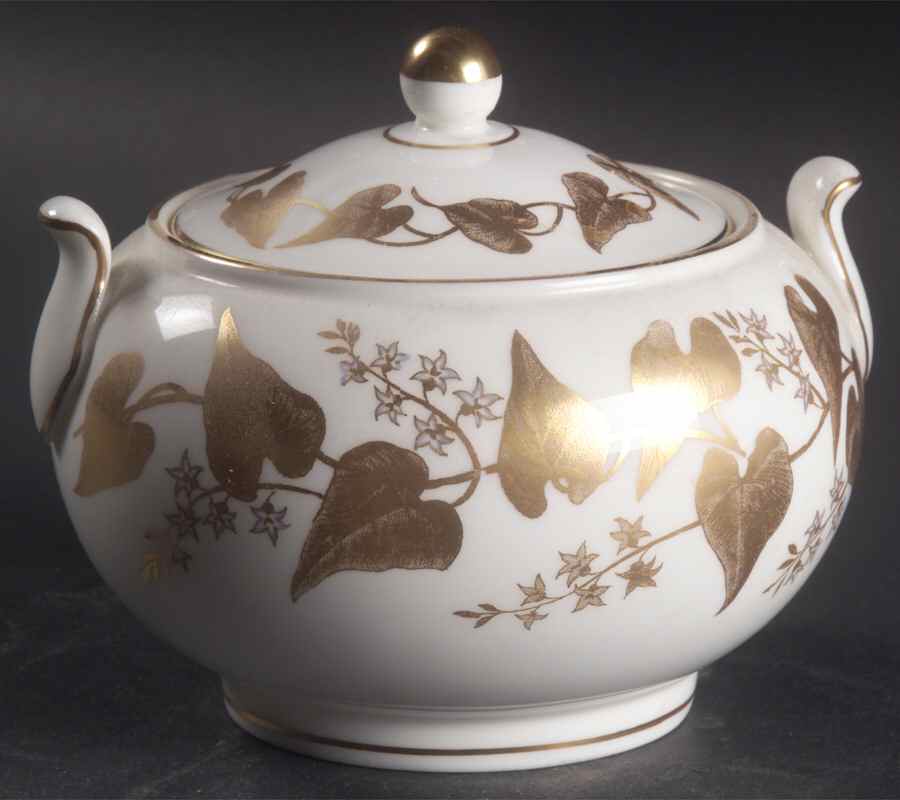 Buxton Gold 146 Shape Sugar Bowl & Lid by Wedgwood-1