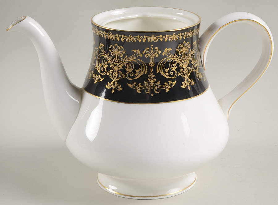 Caernarvon Black Teapot No Lid by Wedgwood-1
