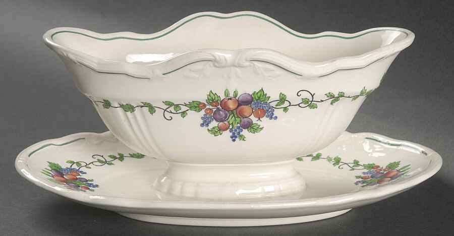 California (Earthenware) Gravy Boat with Attached Underplate by Wedgwood-1
