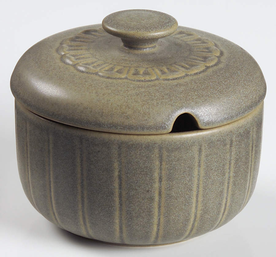 Cambrian Green Sugar Bowl & Lid by Wedgwood-1
