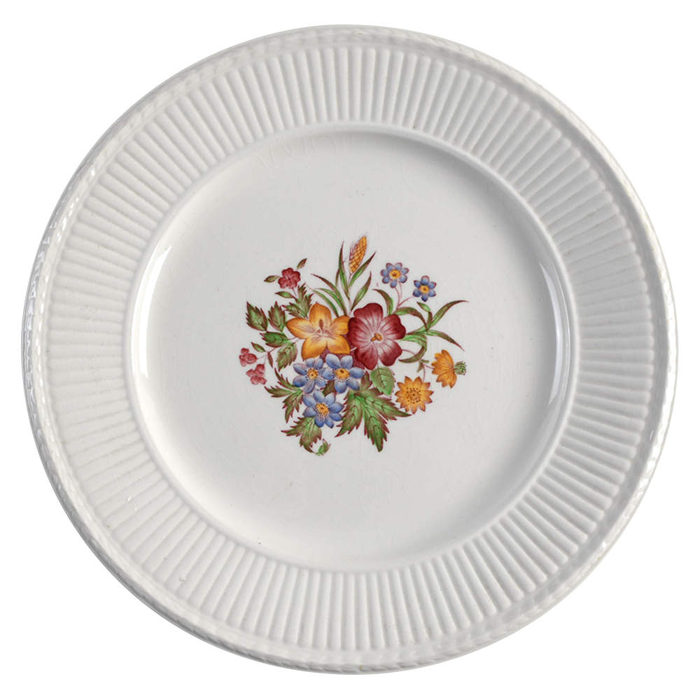 Cavalier Meadow Dinner Plate by Wedgwood-1