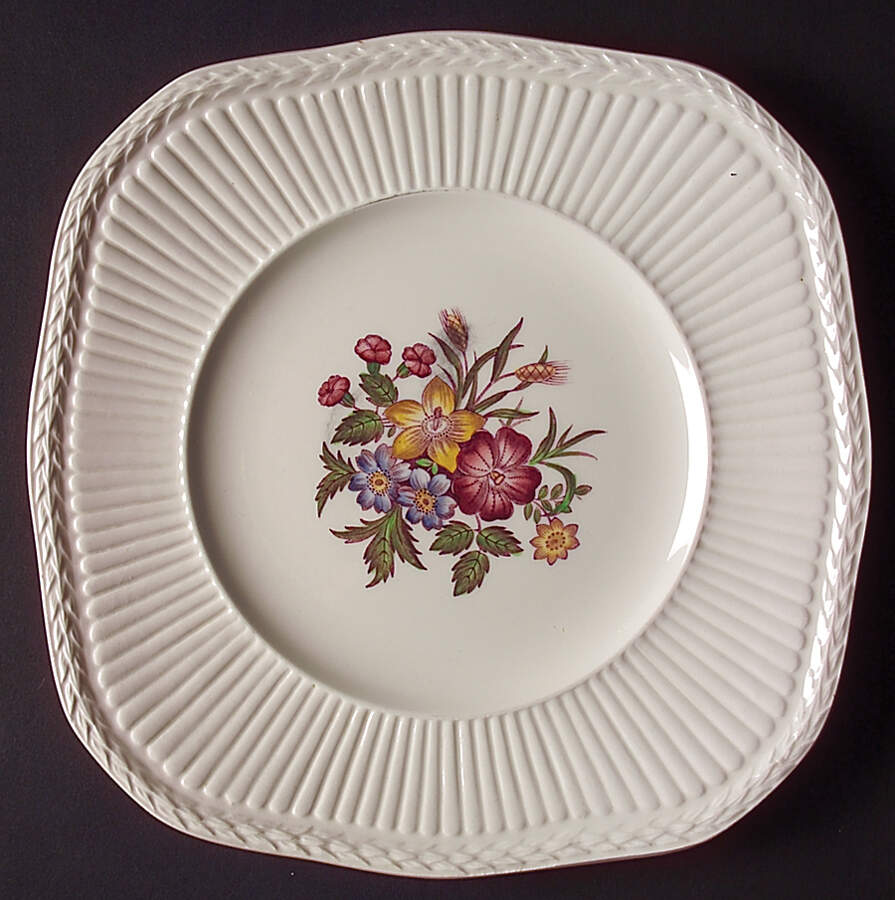 Cavalier Meadow Square Luncheon Plate by Wedgwood-1