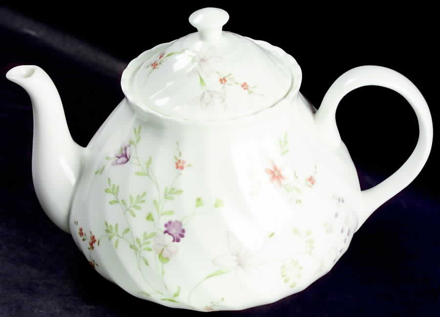 Campion Teapot & Lid by Wedgwood-1
