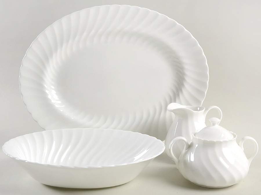 Candlelight 5 Piece Hostess Set by Wedgwood-1