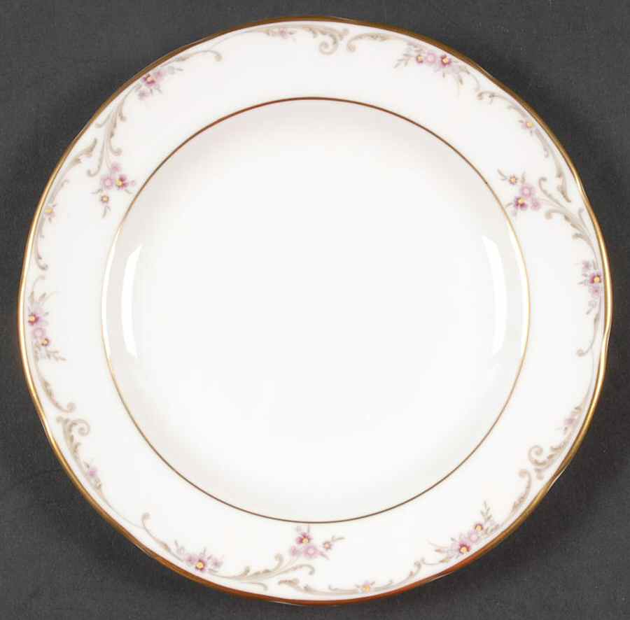 Carisbrooke Bread & Butter Plate by Wedgwood-1