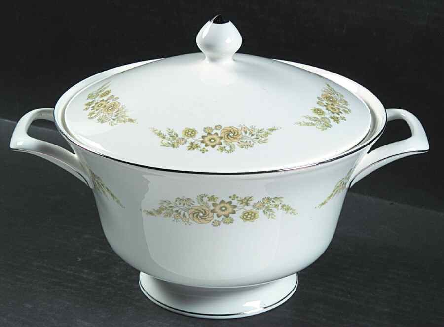 Caroline (Platinum) Round Covered Vegetable by Wedgwood-1