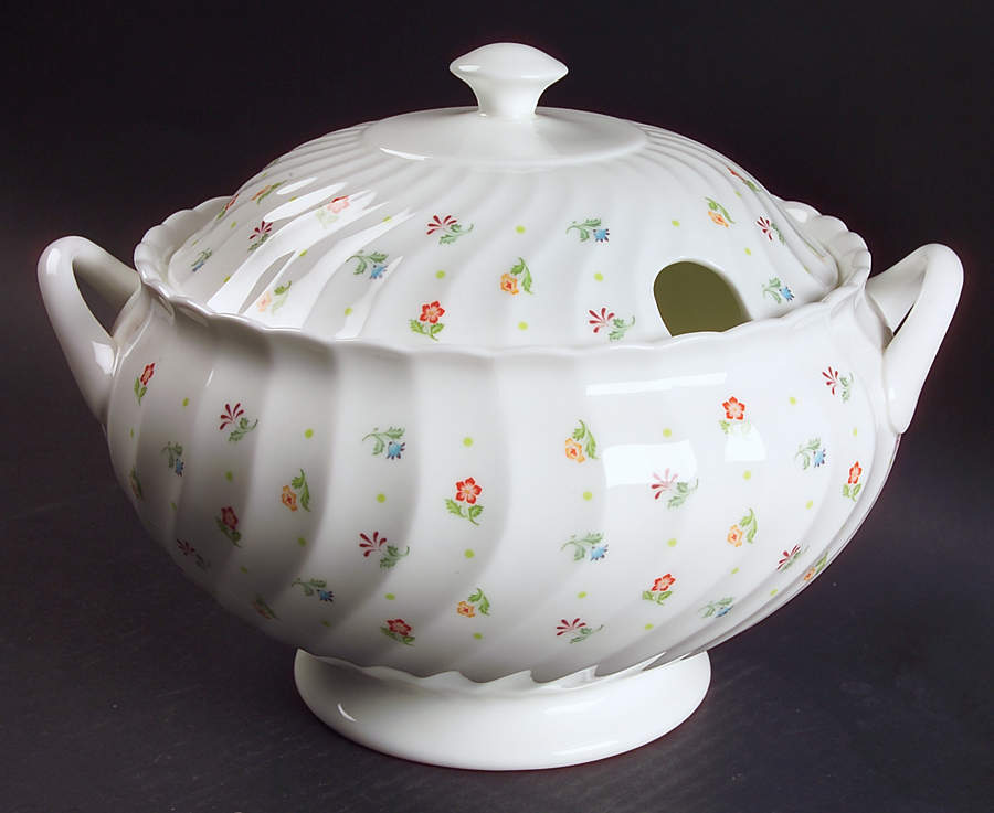 Cascade Tureen &  Lid by Wedgwood-1