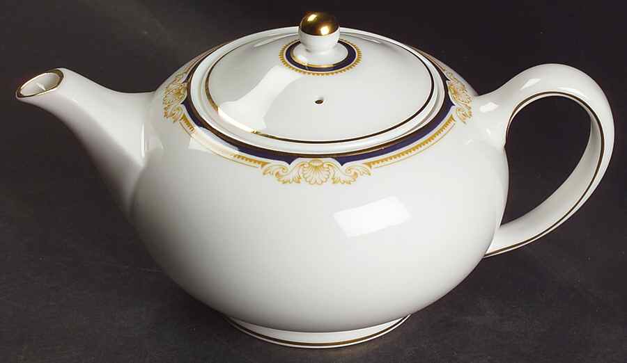 Cavendish Mini Teapot & Lid by Wedgwood-1
