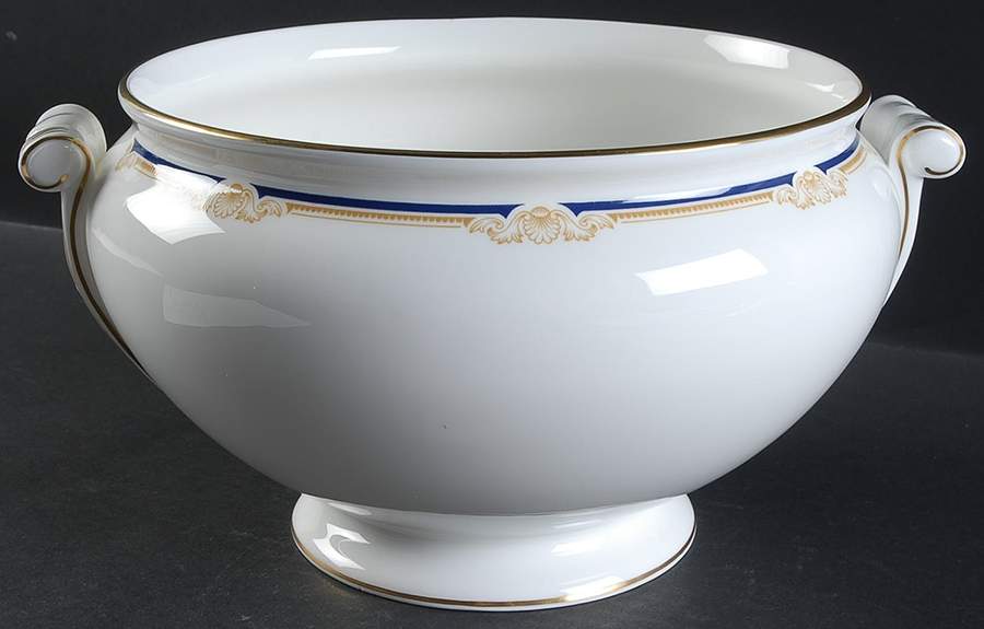 Cavendish Tureen No Lid by Wedgwood-1