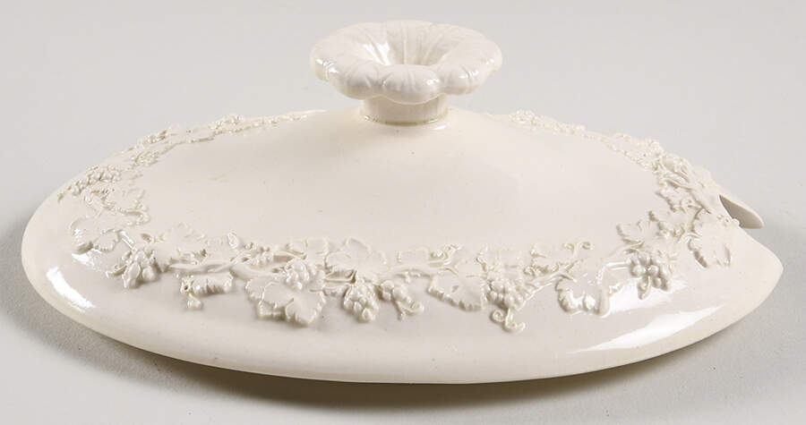 Cream Color on Cream Color (Plain Edge) Lid for Gravy Boat by Wedgwood-1