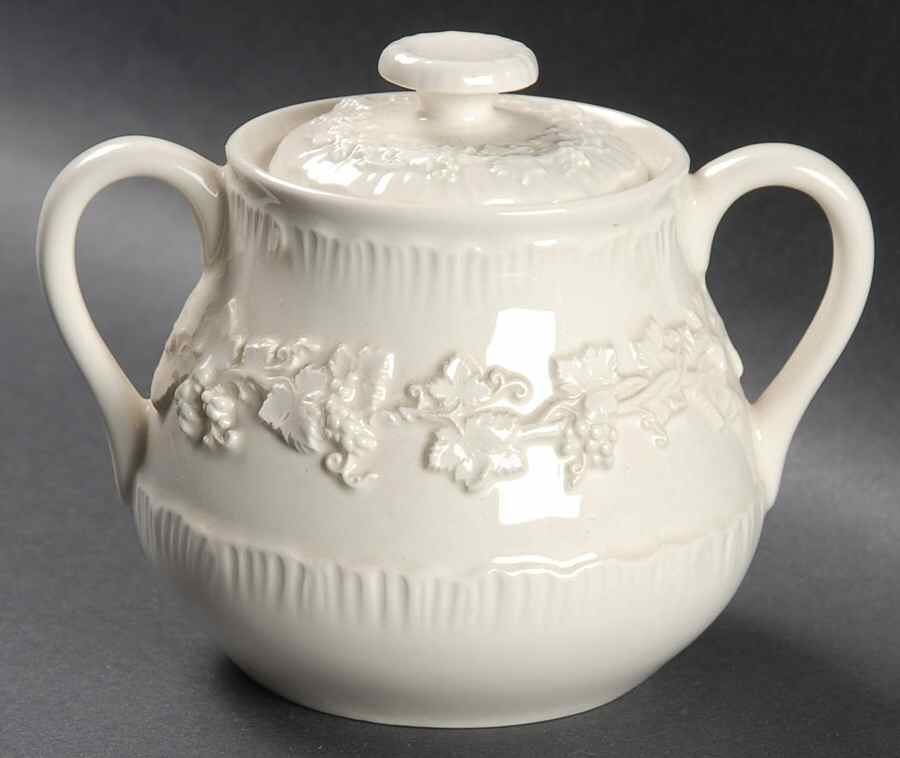 Cream Color on Cream Color (Shell Edge) Sugar Bowl & Lid by Wedgwood-1