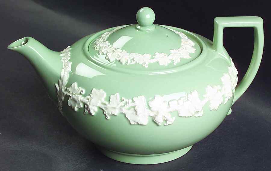 Cream Color on Celadon (Plain) Teapot & Lid by Wedgwood-1