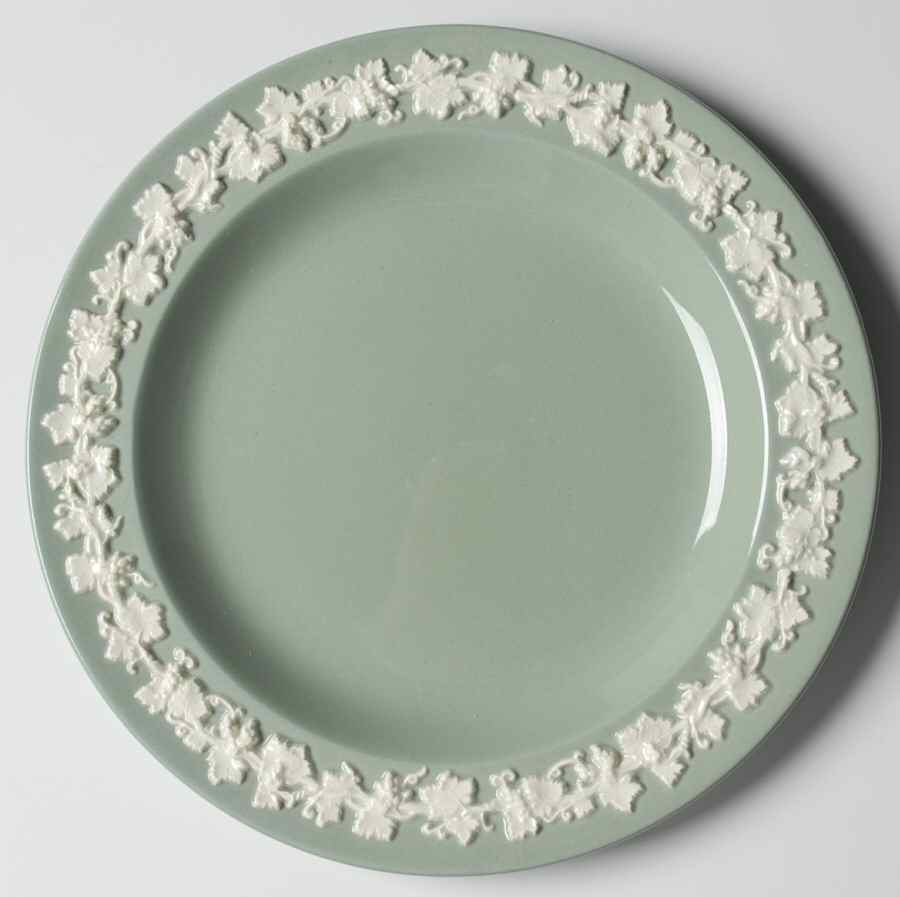 Cream Color on Celadon (Plain) Dessert/Pie Plate by Wedgwood-1
