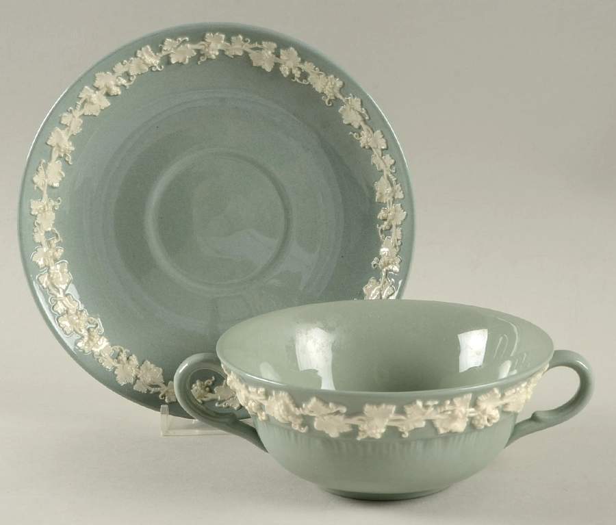 Cream Color on Celadon (Shell Edge) Flat Cream Soup Bowl & Saucer Set by Wedgwood-1