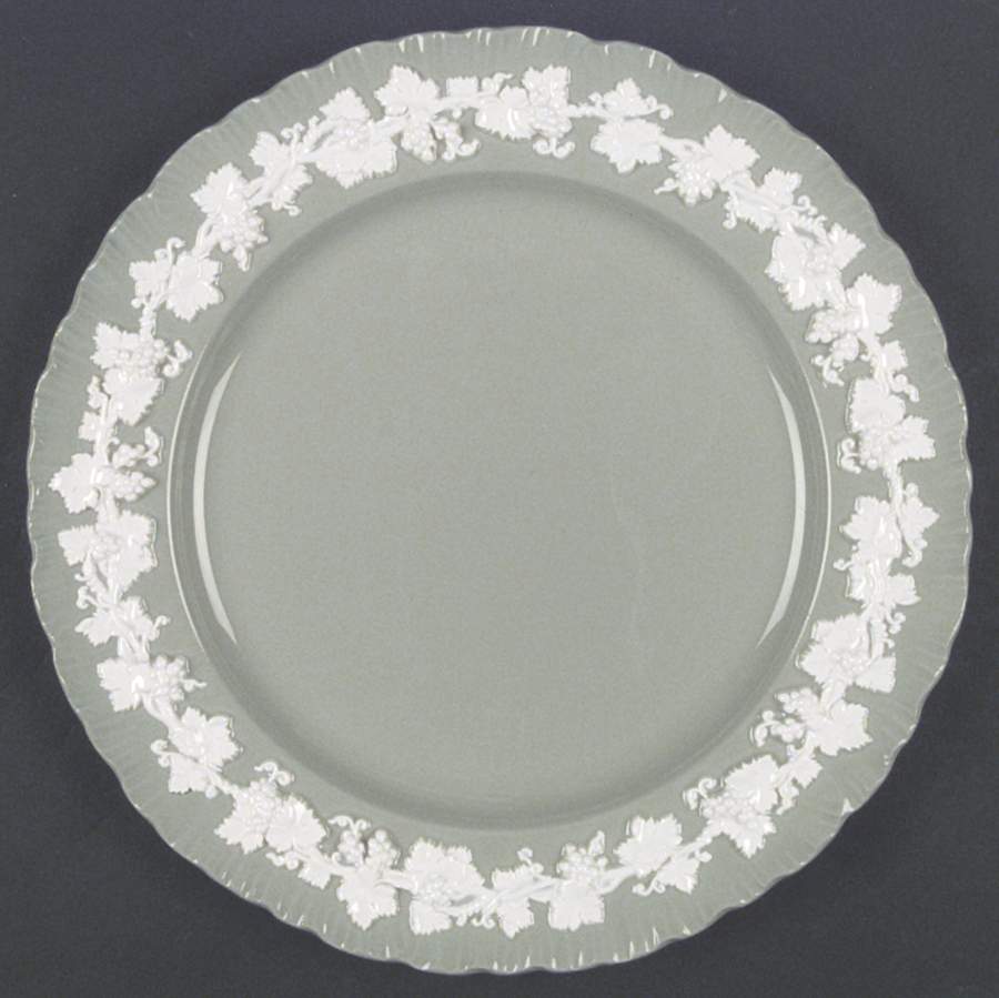 Cream Color on Celadon (Shell Edge) Dinner Plate by Wedgwood-1