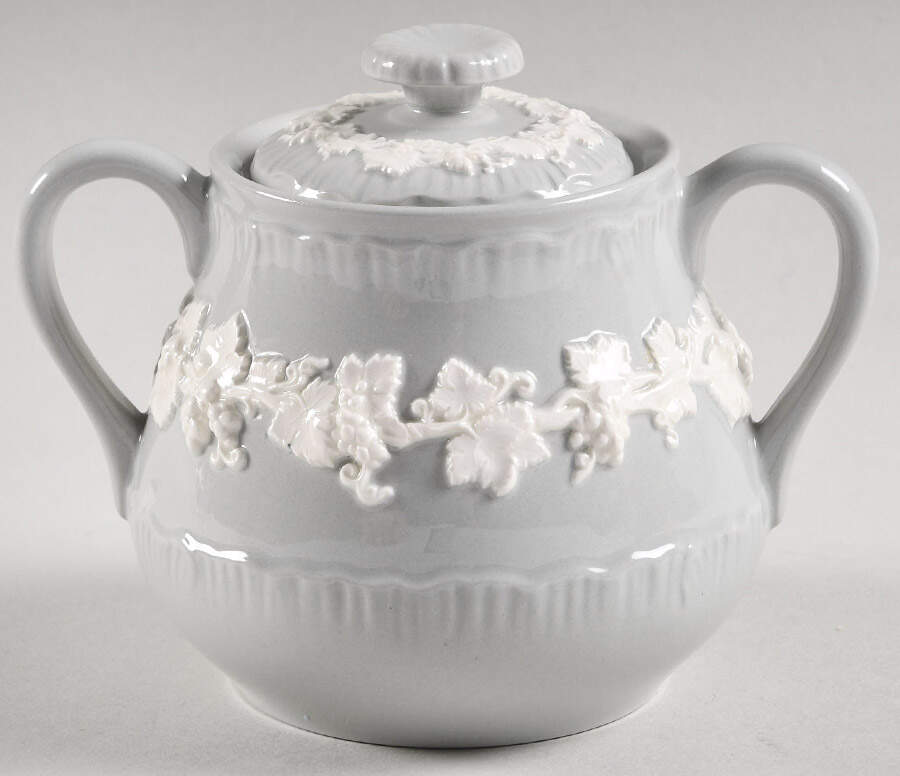 Cream Color on Grey (Shell Edge) Sugar Bowl & Lid by Wedgwood-1