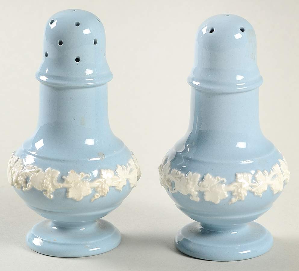 Cream Color on Lavender (Plain) Salt & Pepper Set (Salt 6 Hole & Pepper 16 Hole) by Wedgwood-1