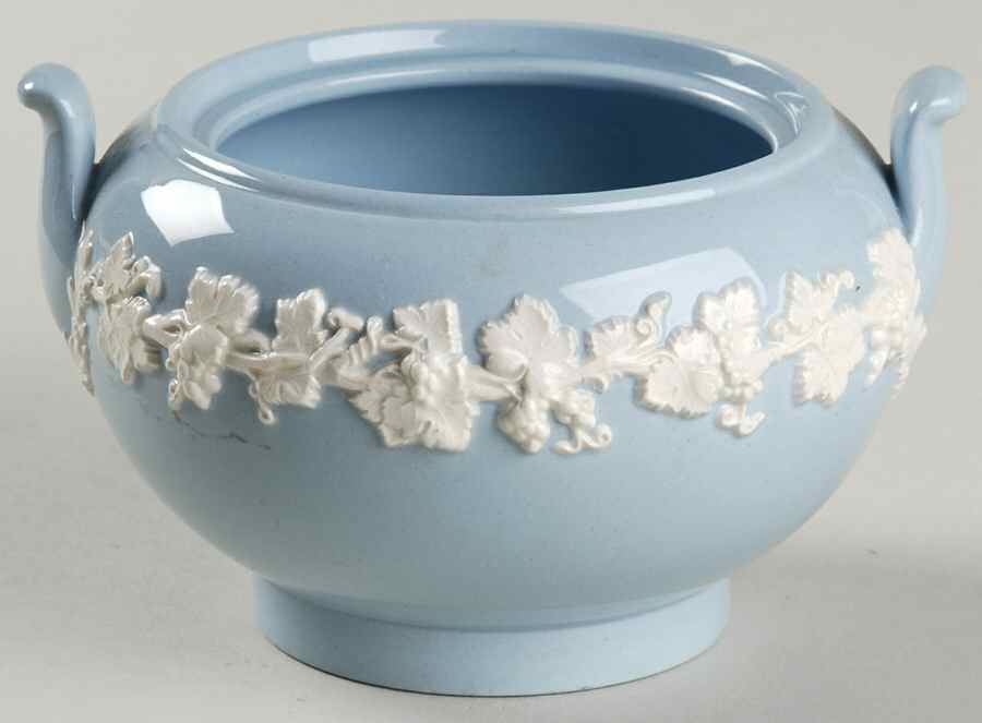 Cream Color on Lavender (Plain) 146 Shape Sugar Bowl No Lid by Wedgwood-1