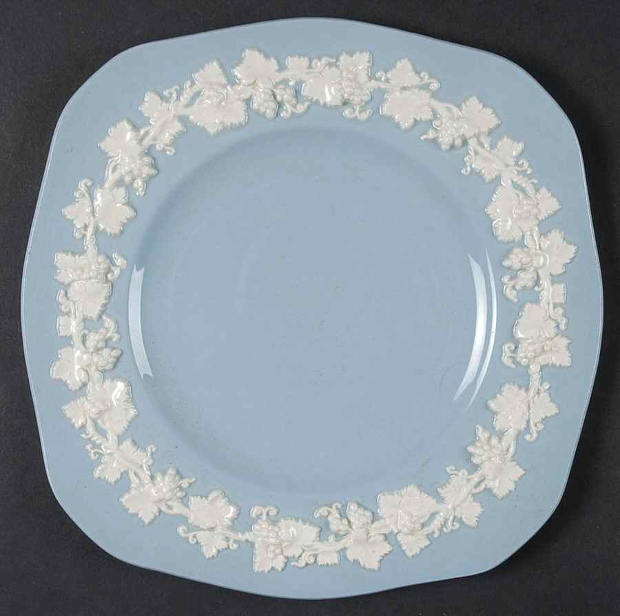 Cream Color on Lavender (Plain) Square Luncheon Plate by Wedgwood-1