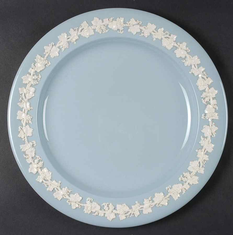 Cream Color on Lavender (Plain) 12" Chop Plate (Round Platter) by Wedgwood-1