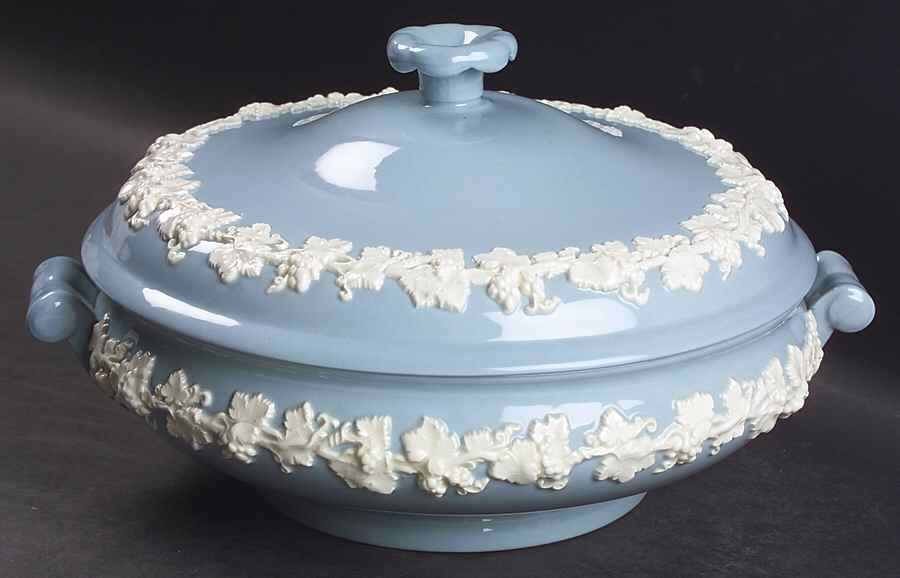 Cream Color on Lavender (Plain) Round Covered Vegetable by Wedgwood-1