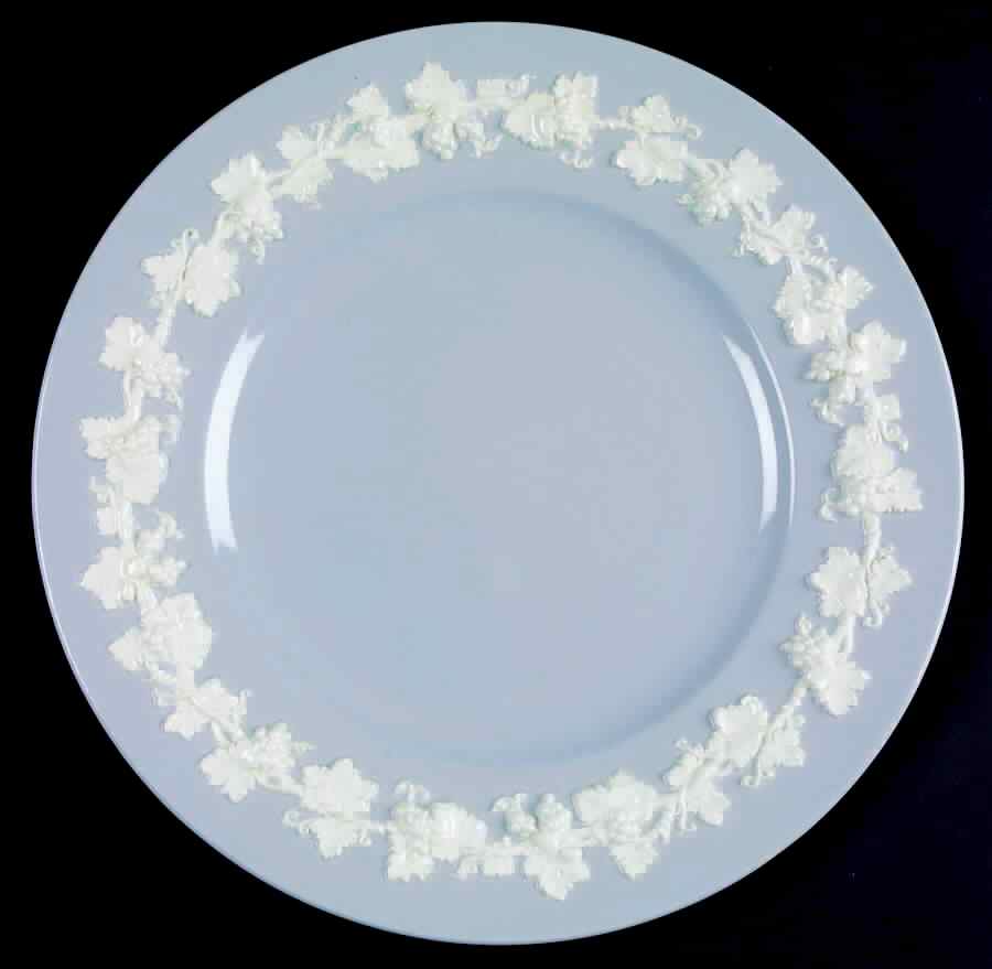 Cream Color on Lavender (Plain) Luncheon Plate by Wedgwood-1