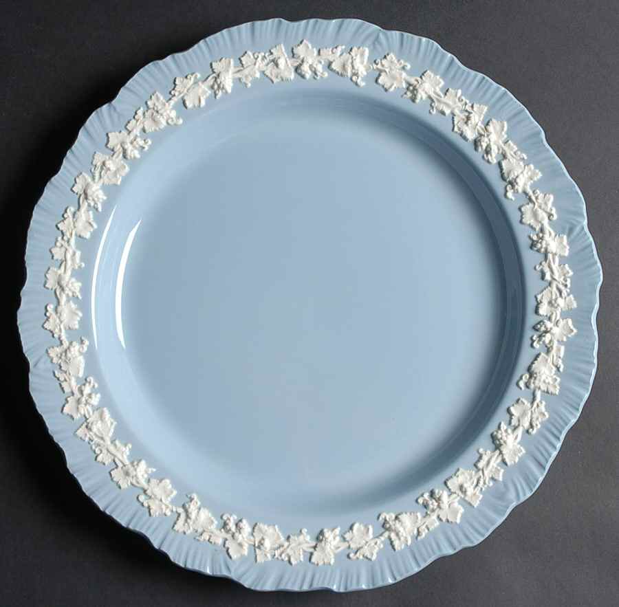 Cream Color on Lavender (Shell Edge) 12" Chop Plate (Round Platter) by Wedgwood-1