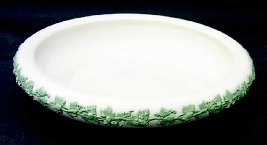 Celadon On Cream Color (Plain Edge) Gardenia Bowl by Wedgwood-1