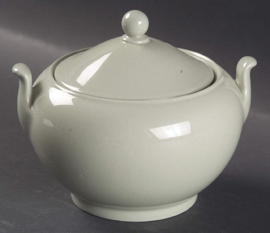 Celadon 146 Shape Sugar Bowl & Lid by Wedgwood-1