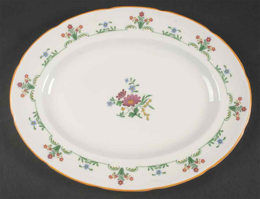 Charleston 14" Oval Serving Platter by Wedgwood-1